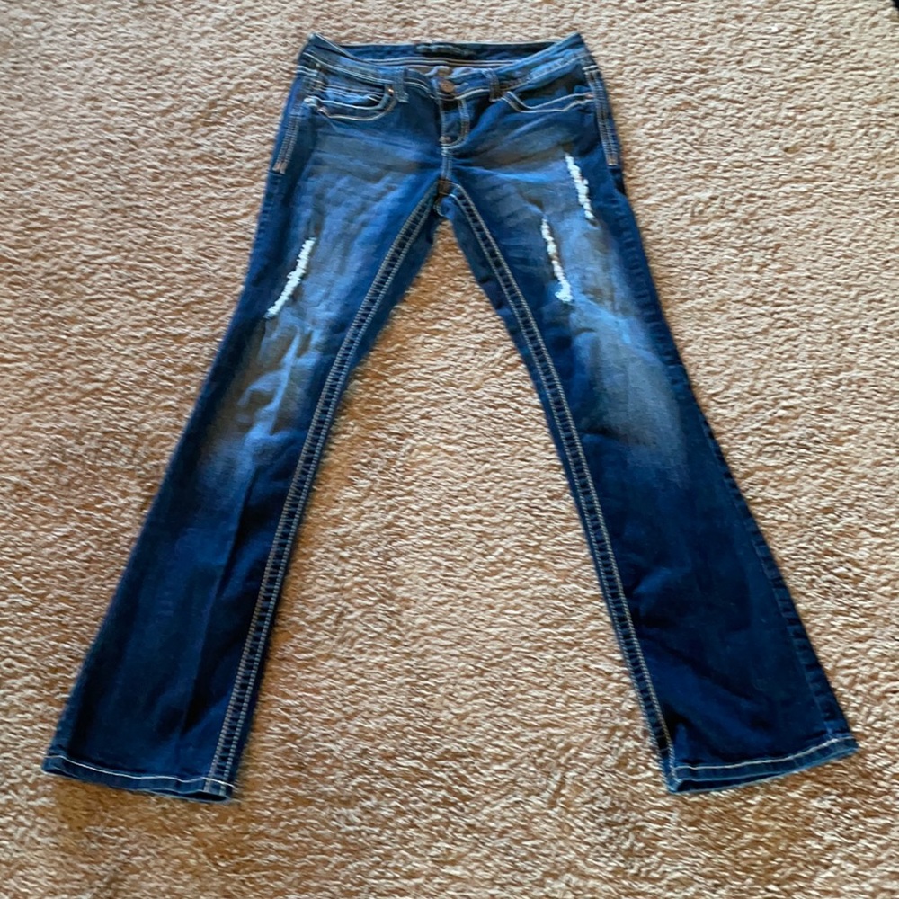 TwentyOne Black by Rue21 7/8 R